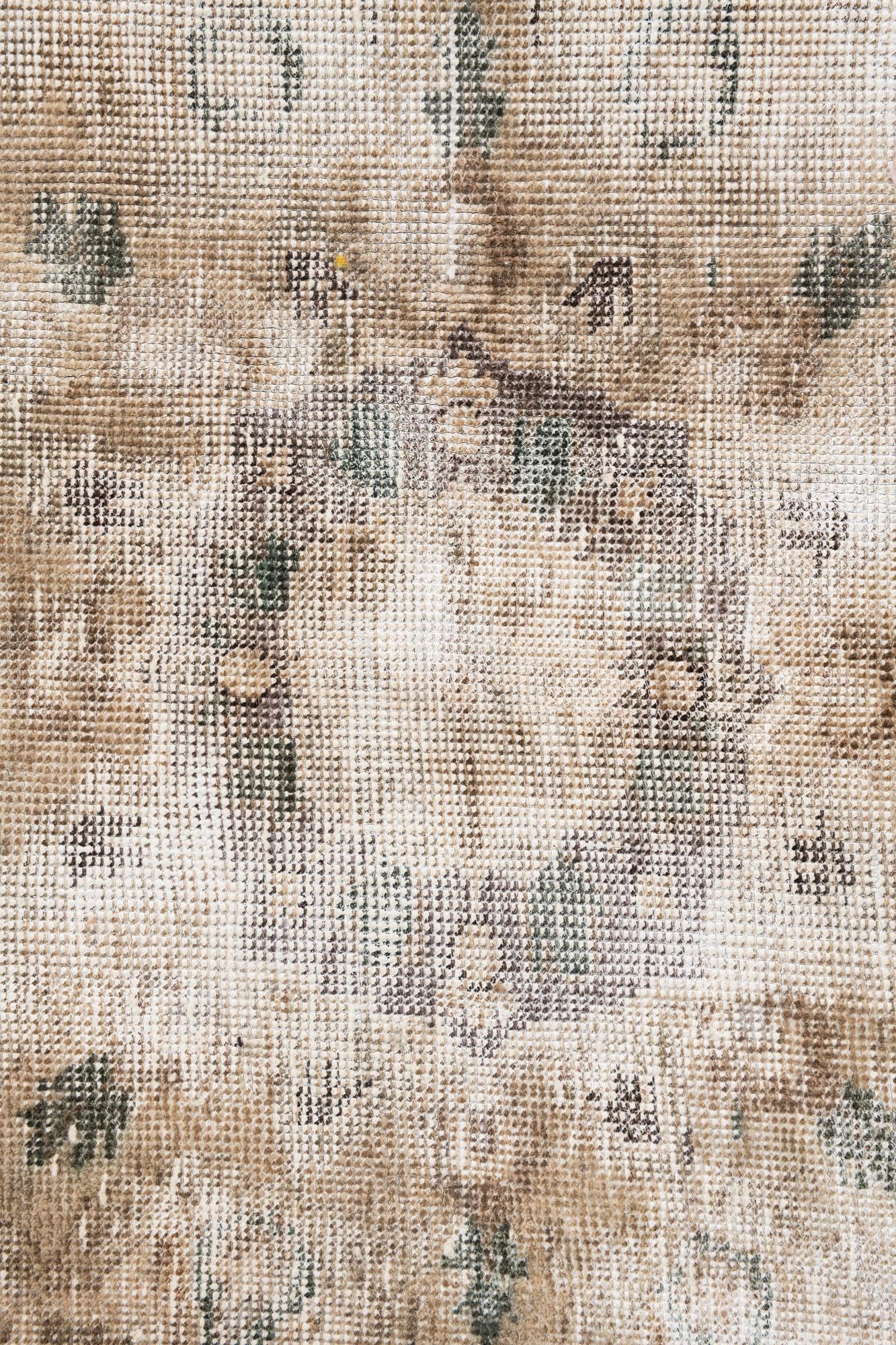 6' x 9' 8 Hand Knotted Ultra Vintage Persian Wool Rug