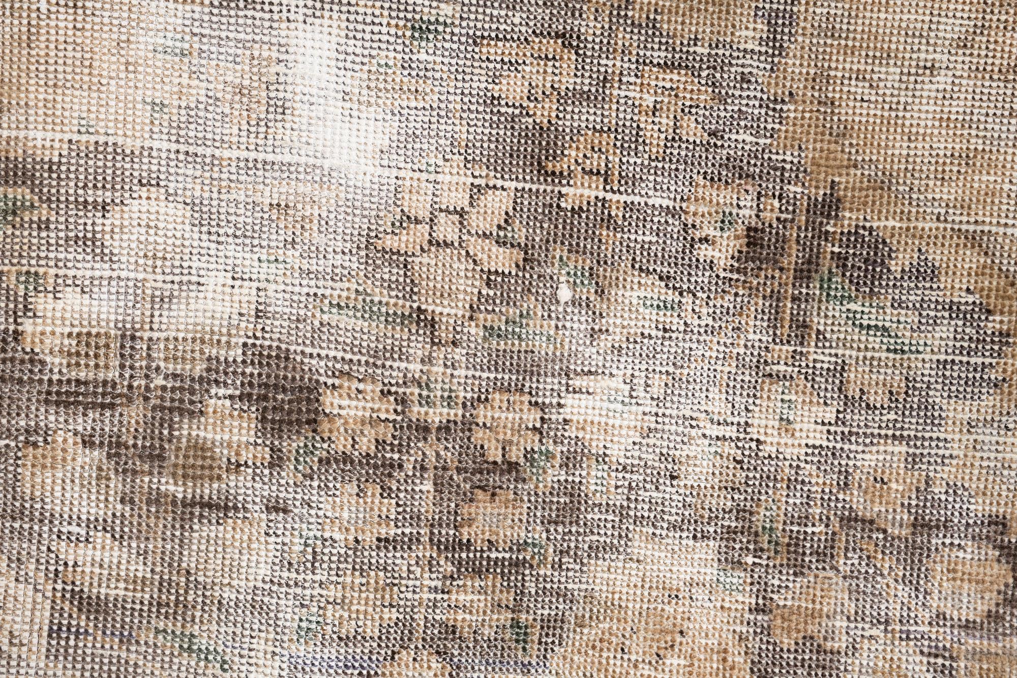 6' x 9' 8 Hand Knotted Ultra Vintage Persian Wool Rug