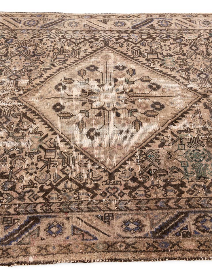 Detail image of 4' 9 x 9' 5  Hand Knotted Ultra Vintage Persian Wool Rug