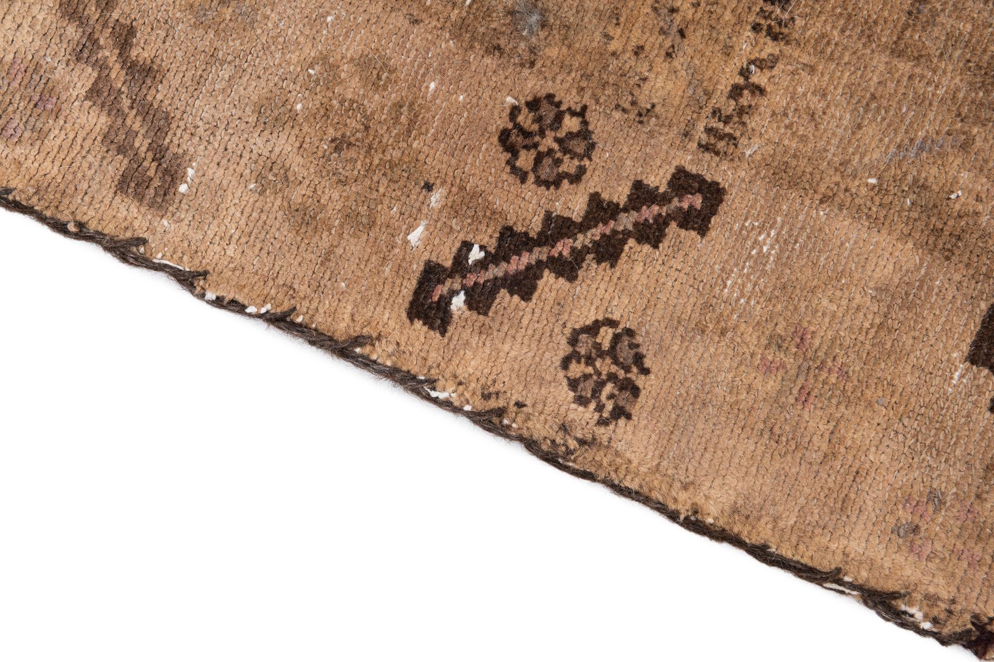 4' 6 x 8' 5 Hand Knotted Ultra Vintage Persian Wool Rug