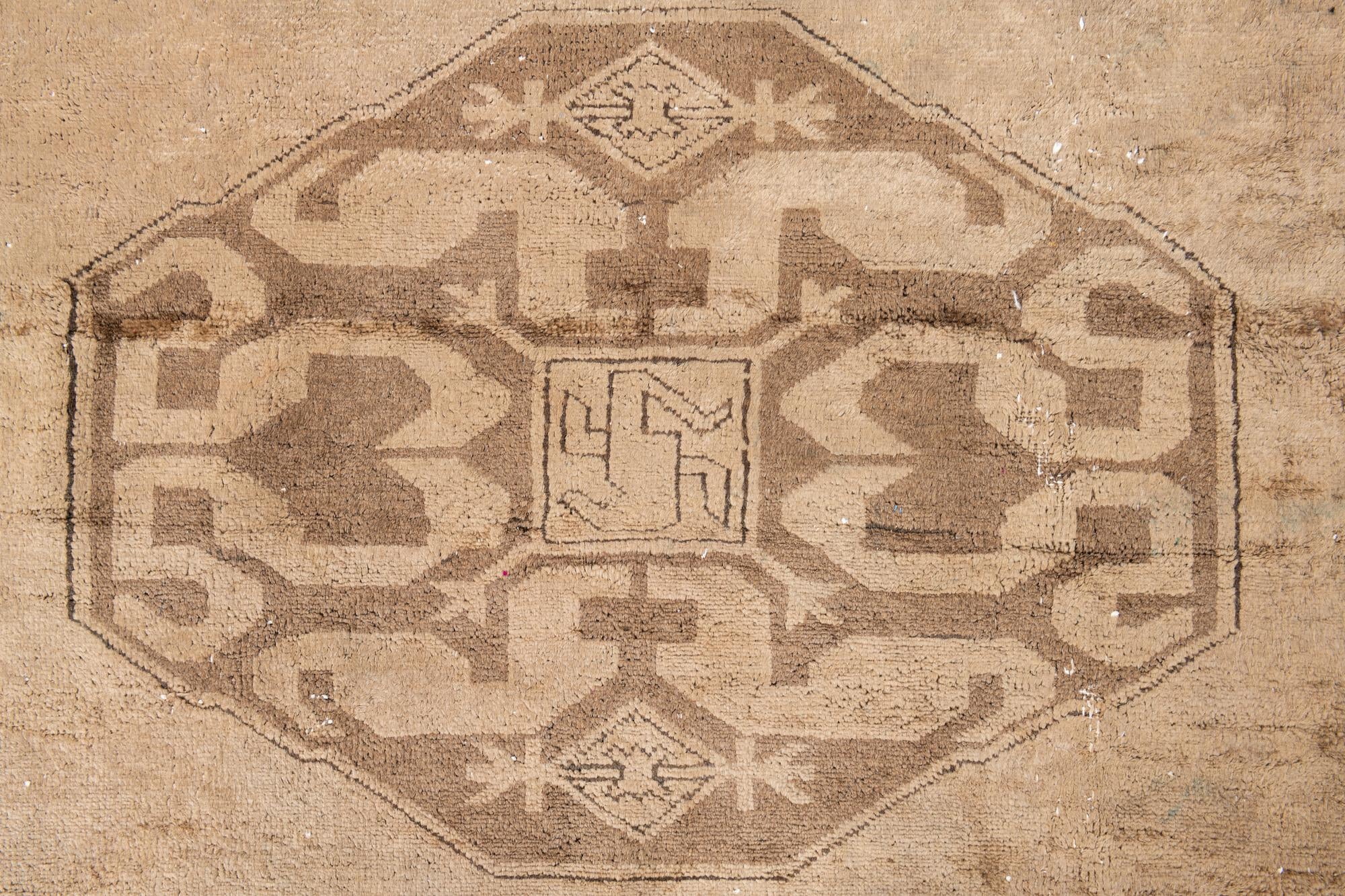 4' x 6' 1 Hand Knotted Ultra Vintage Persian Wool Rug