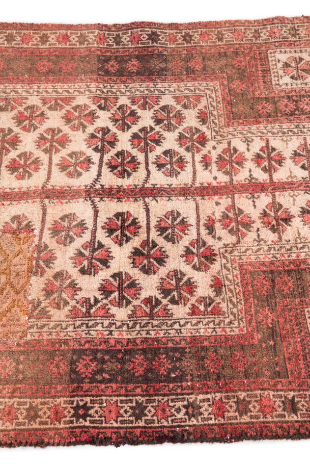 Detail image of 2' 7 x 4' 5 Hand Knotted Ultra Vintage Persian Wool Rug