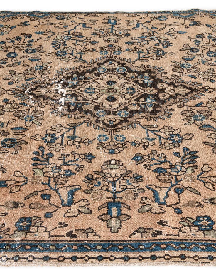 Detail image of 5' 7 x 8' 2  Hand Knotted Ultra Vintage Persian Wool Rug