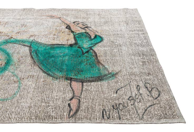 Detail image of 3' 3 x 5' 3 Hand Knotted Ultra Vintage Persian Wool Rug