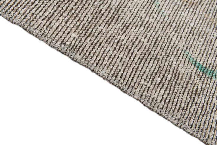 Detail image of 3' 3 x 5' 3 Hand Knotted Ultra Vintage Persian Wool Rug