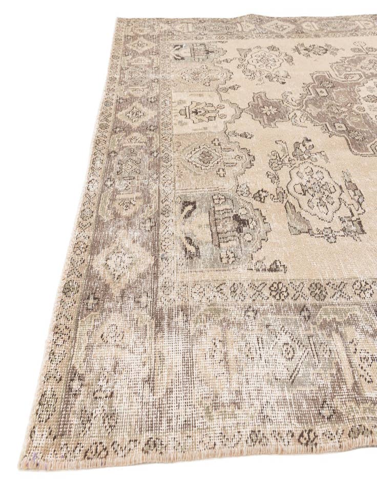 Detail image of 6' 5 x 9' 8  Hand Knotted Ultra Vintage Persian Wool Rug