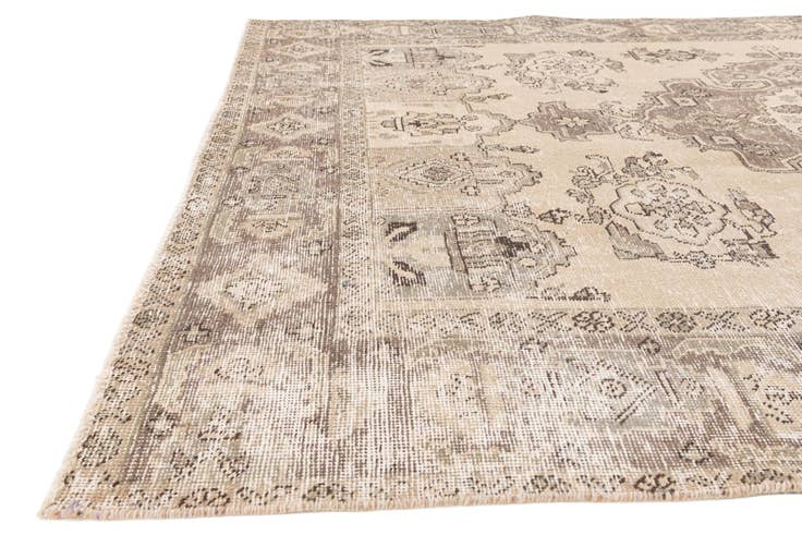 Detail image of 6' 5 x 9' 8 Hand Knotted Ultra Vintage Persian Wool Rug