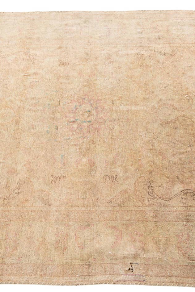 Detail image of 4' x 5' 9 Hand Knotted Ultra Vintage Persian Wool Rug