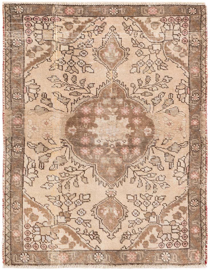 Detail image of 3' 3 x 4' 6 Hand Knotted Ultra Vintage Persian Wool Rug