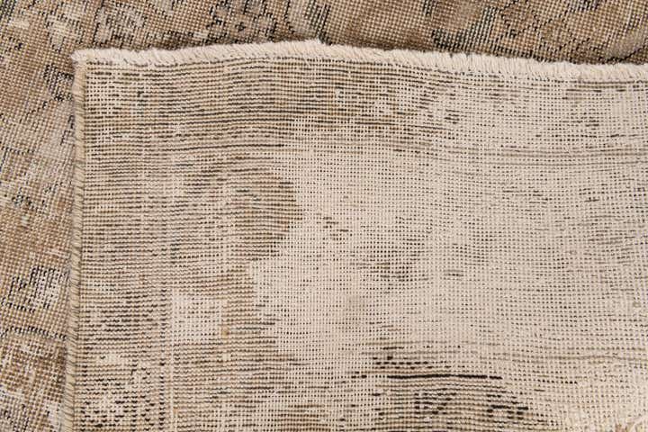 6' x 9' 5 Hand Knotted Ultra Vintage Persian Wool Rug