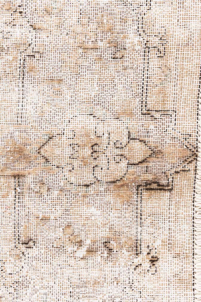 4' 10 x 8' Hand Knotted Ultra Vintage Persian Wool Rug