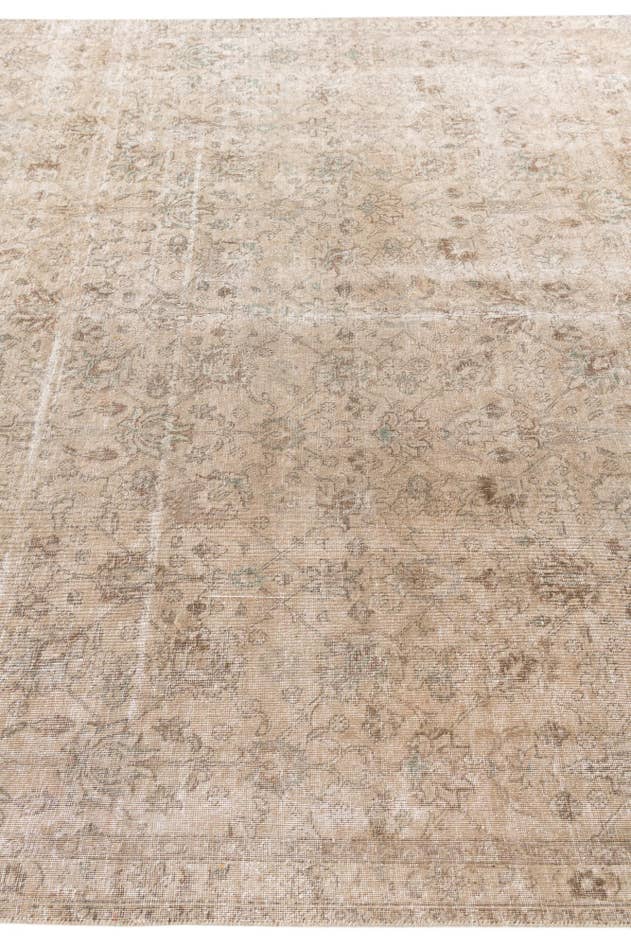 Detail image of 7' 5 x 10' 7 Hand Knotted Ultra Vintage Persian Wool Rug