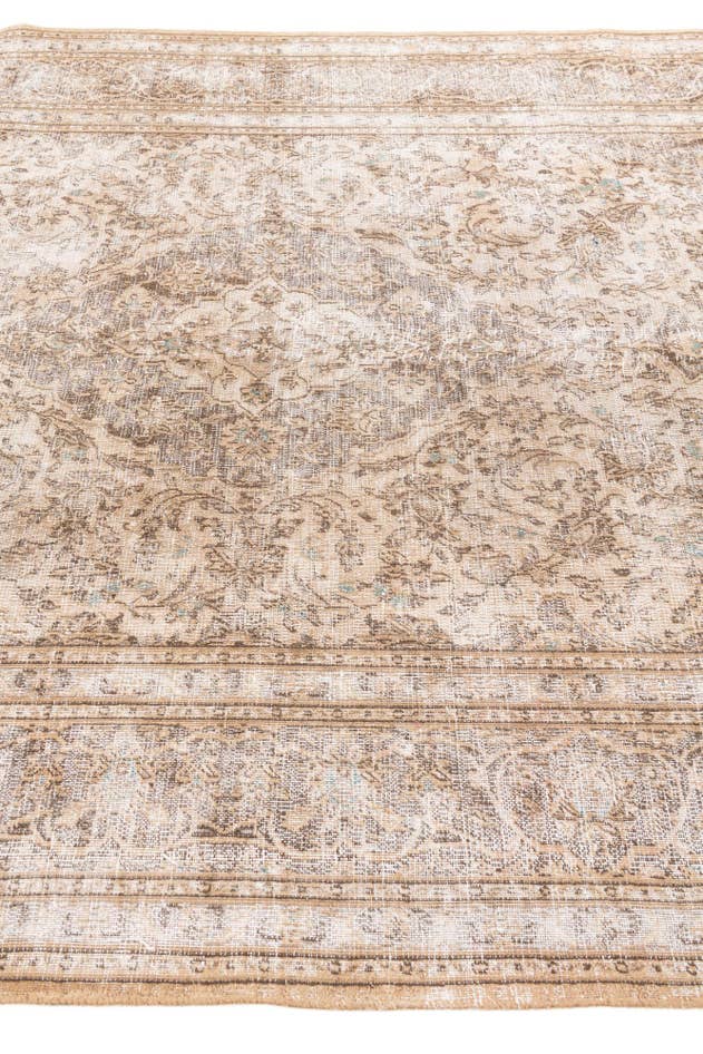 Detail image of 6' 5 x 9' 5 Hand Knotted Ultra Vintage Persian Wool Rug