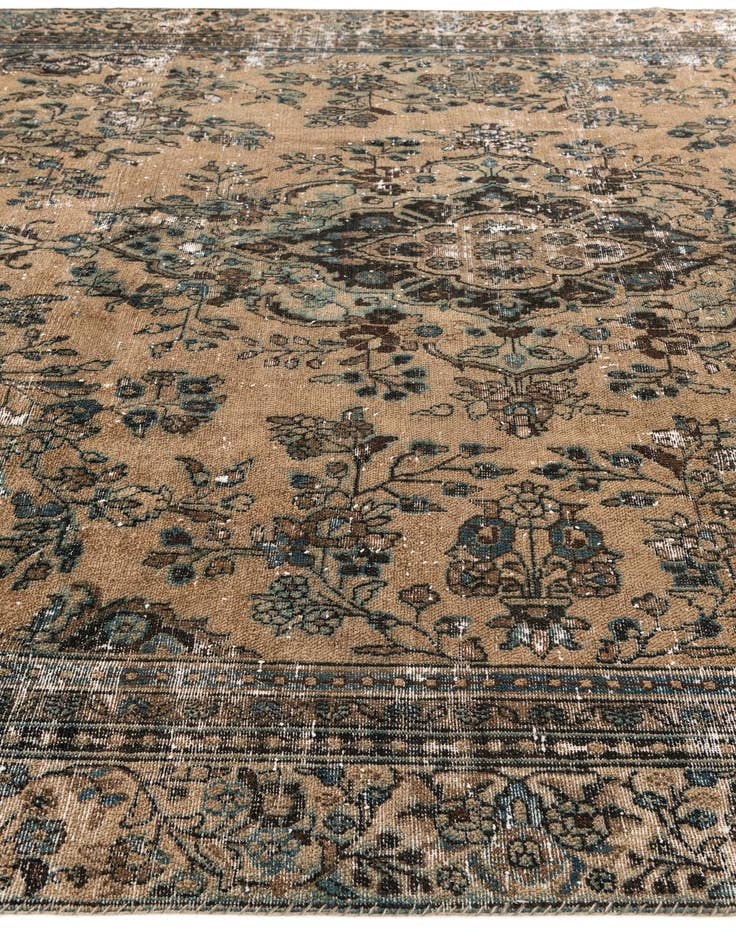 Detail image of 9' x 12' 9 Hand Knotted Ultra Vintage Persian Wool Rug