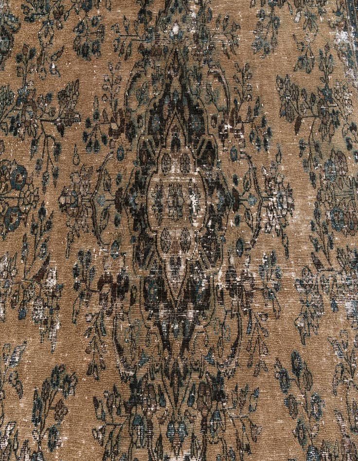 Detail image of 9' x 12' 9 Hand Knotted Ultra Vintage Persian Wool Rug