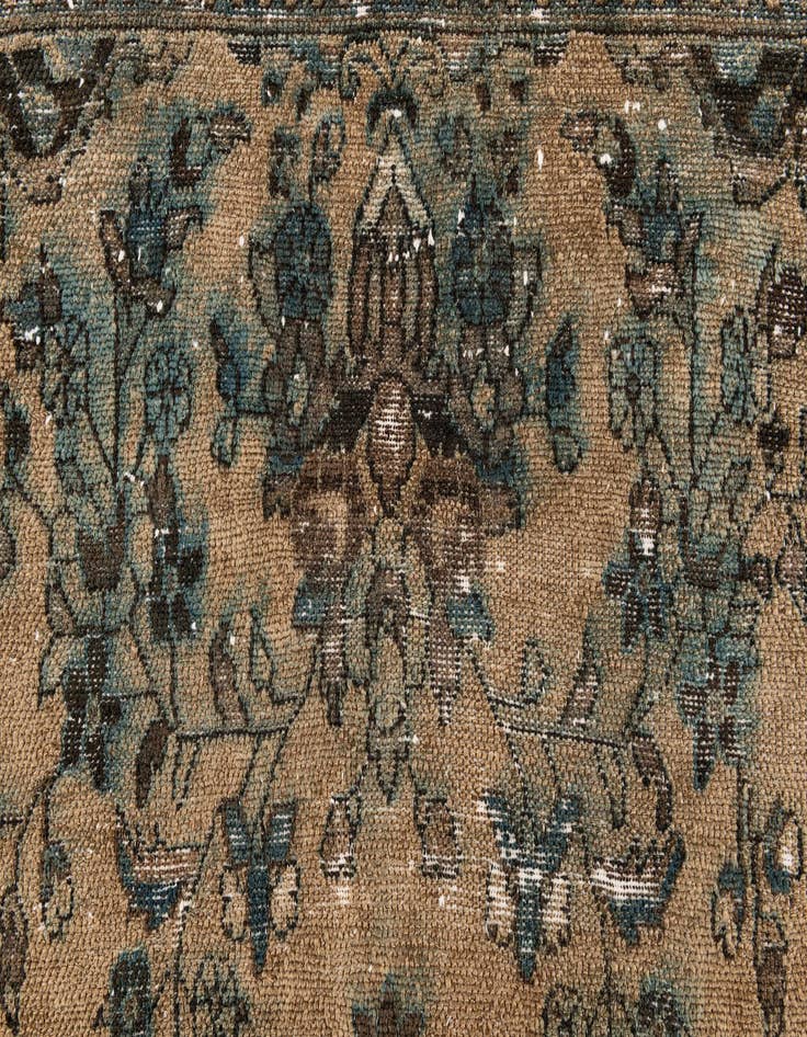 Detail image of 9' x 12' 9 Hand Knotted Ultra Vintage Persian Wool Rug