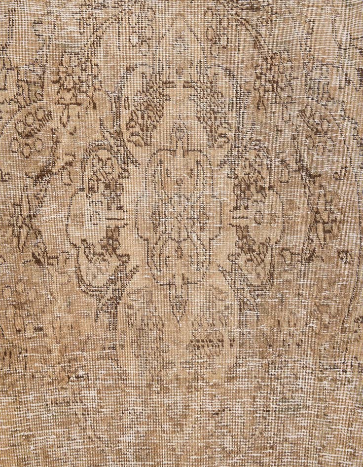 Detail image of 8' 1 x 11' 8  Hand Knotted Ultra Vintage Persian Wool Rug