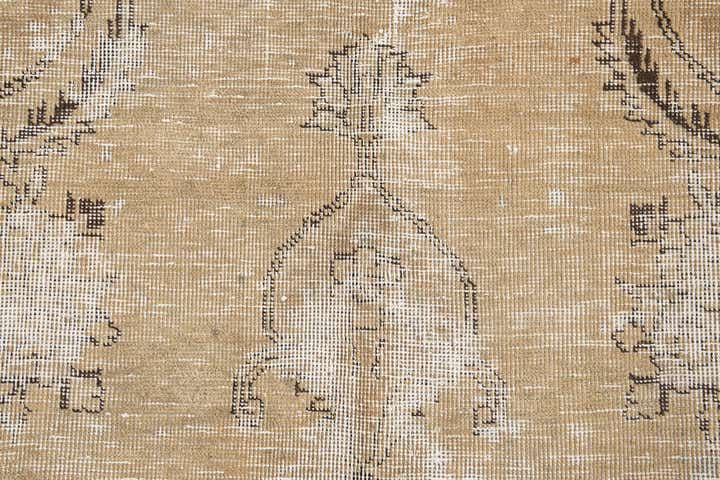 6' x 8' 7 Hand Knotted Ultra Vintage Persian Wool Rug