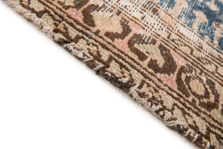 Detail image of 4' 4 x 7' Hand Knotted Ultra Vintage Persian Wool Rug