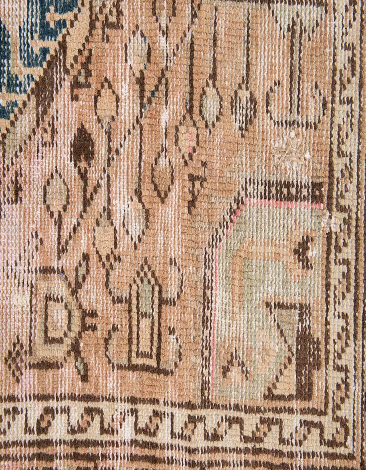 Detail image of 4' 4 x 7'  Hand Knotted Ultra Vintage Persian Wool Rug