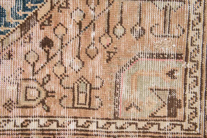 4' 4 x 7' Hand Knotted Ultra Vintage Persian Wool Rug