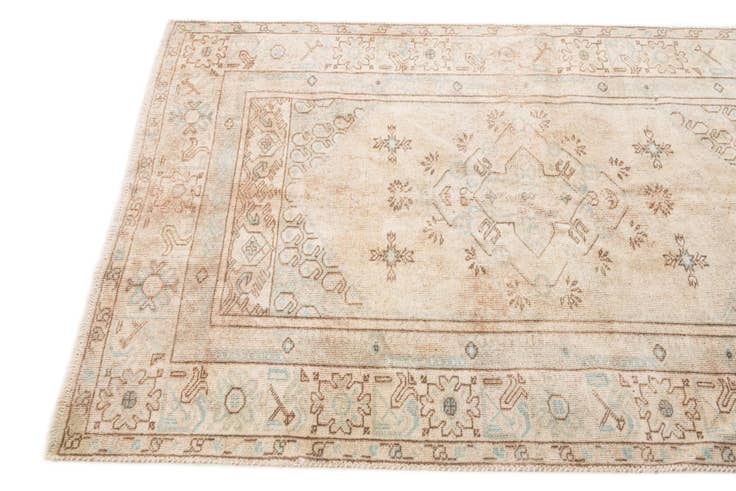 Detail image of 2' 7 x 5' 3 Hand Knotted Ultra Vintage Persian Wool Rug