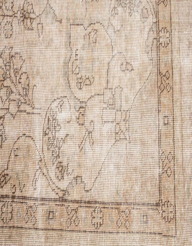 Detail image of 7' 10 x 11' 6  Hand Knotted Ultra Vintage Persian Wool Rug
