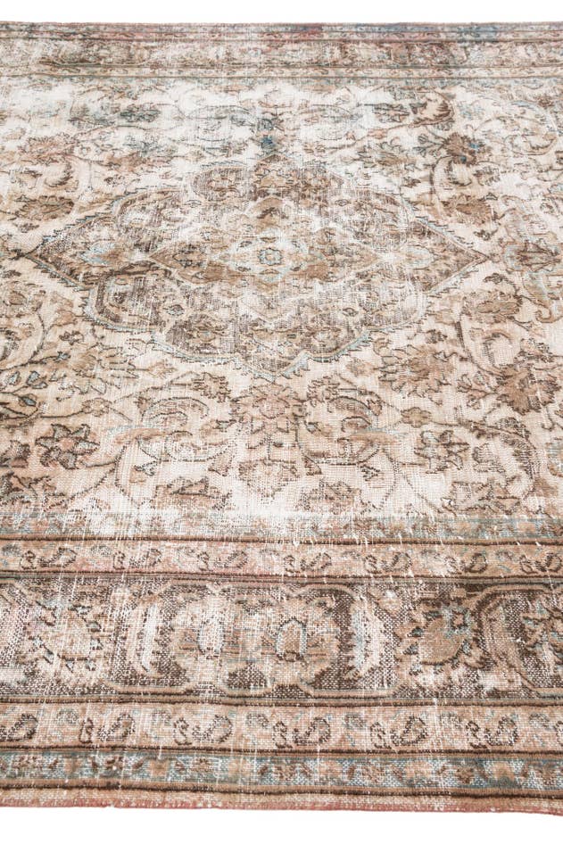 Detail image of 6' 4 x 9' 8 Hand Knotted Ultra Vintage Persian Wool Rug