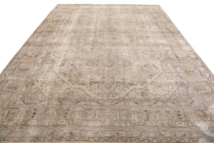 Detail image of 9' 8 x 12' 8 Hand Knotted Ultra Vintage Persian Wool Rug
