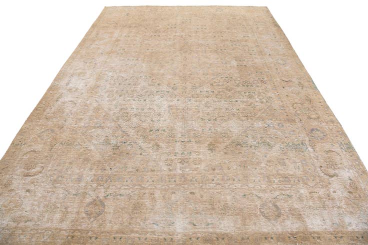 Detail image of 8' x 11' 5 Hand Knotted Ultra Vintage Persian Wool Rug