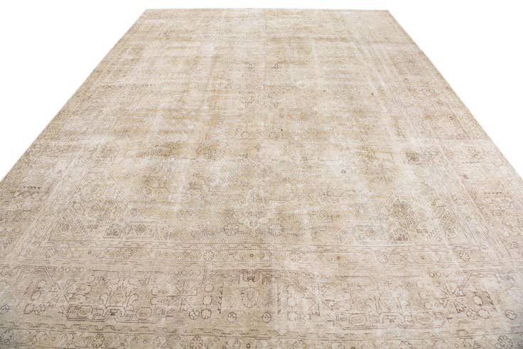 Detail image of 9' 6 x 13' Hand Knotted Ultra Vintage Persian Wool Rug