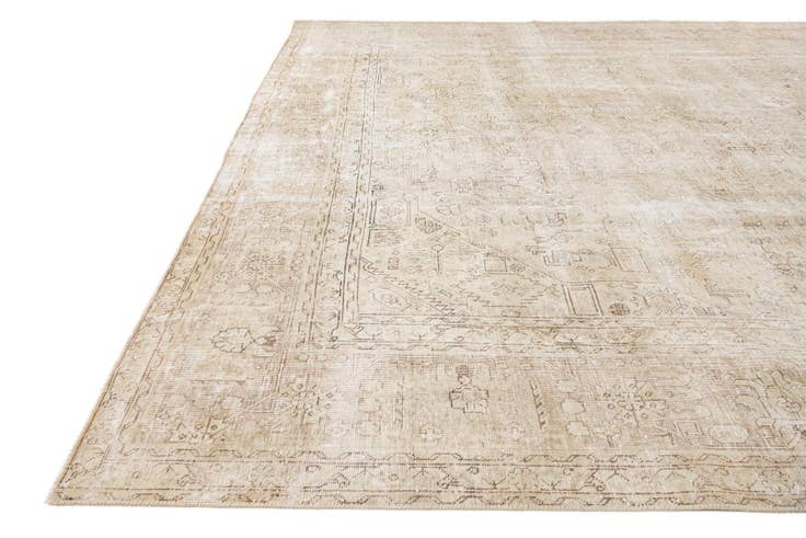 Detail image of 9' 6 x 13' Hand Knotted Ultra Vintage Persian Wool Rug