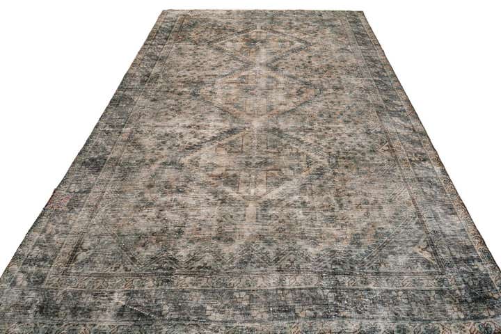 6' 5 x 10' Hand Knotted Ultra Vintage Persian Wool Rug