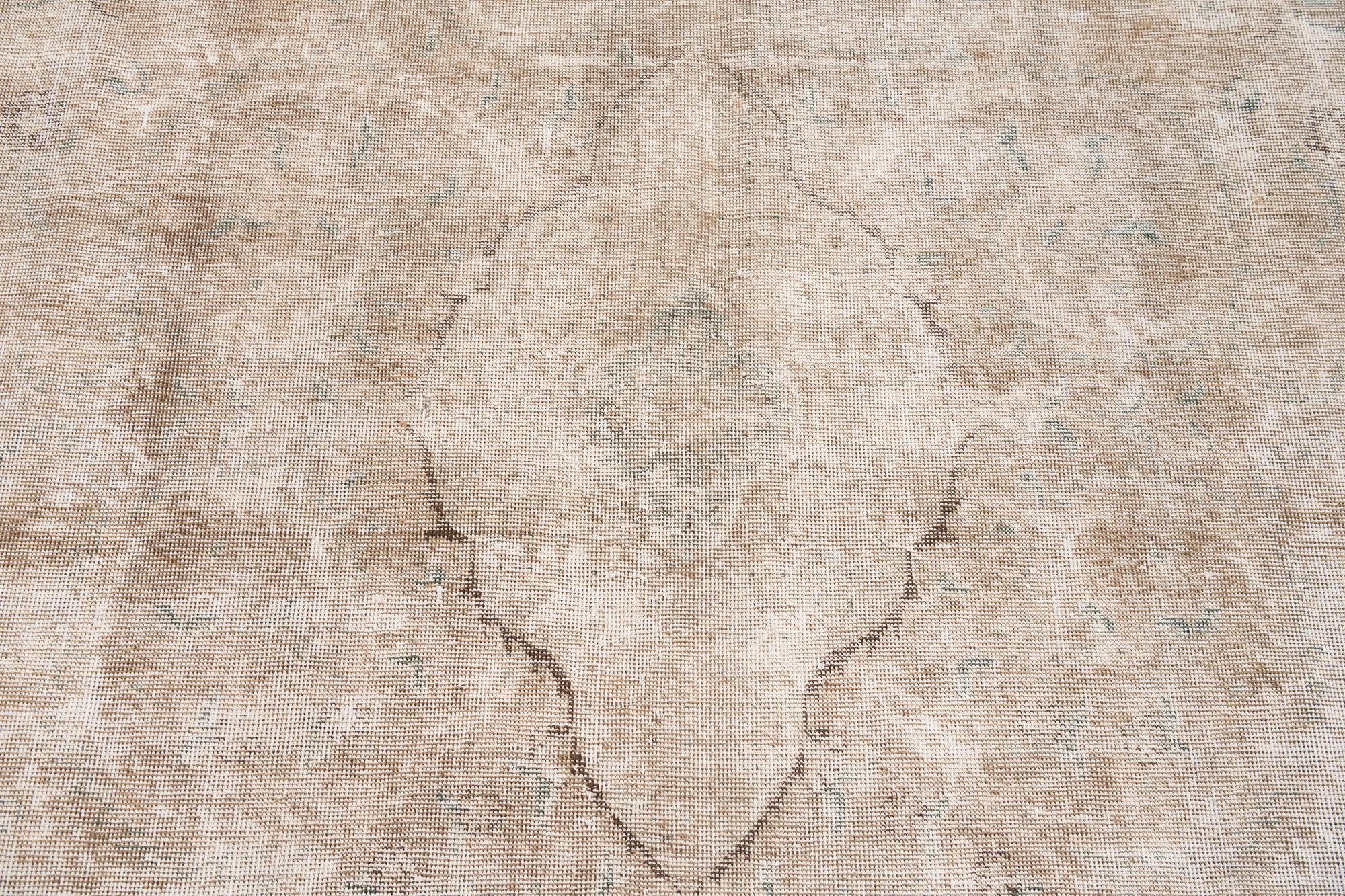 8' 5 x 11' 7 Hand Knotted Ultra Vintage Persian Wool Rug