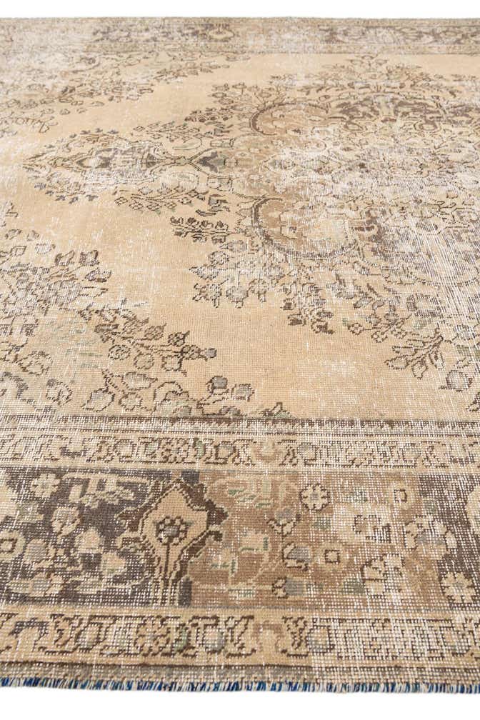 6' 10 x 9' 9 Hand Knotted Ultra Vintage Persian Wool Rug