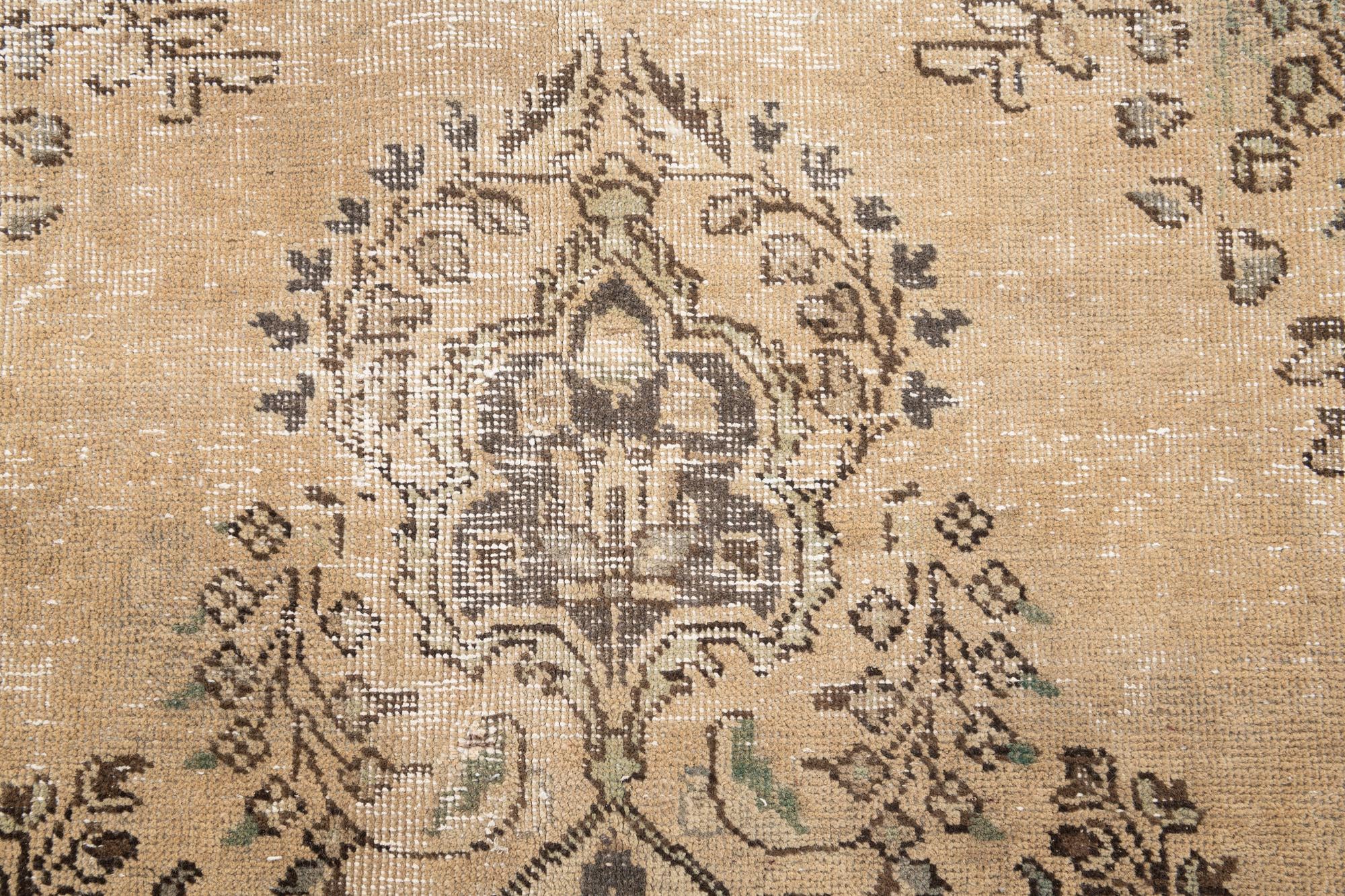 6' 10 x 9' 9 Hand Knotted Ultra Vintage Persian Wool Rug