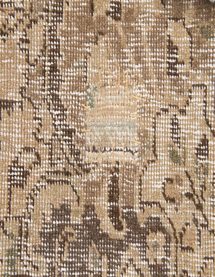 Detail image of 6' 10 x 9' 9  Hand Knotted Ultra Vintage Persian Wool Rug