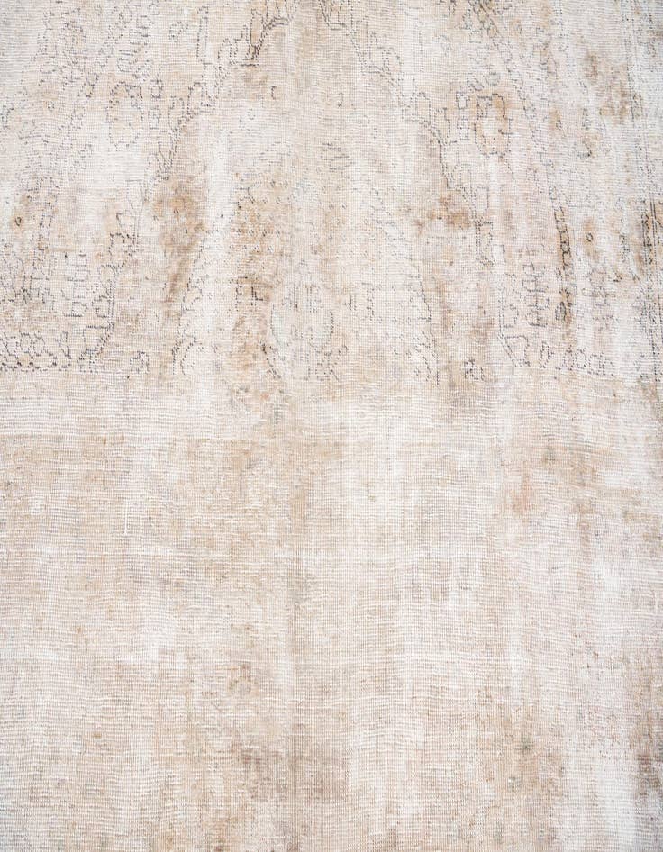 Detail image of 6' 9 x 9' 7  Hand Knotted Ultra Vintage Persian Wool Rug