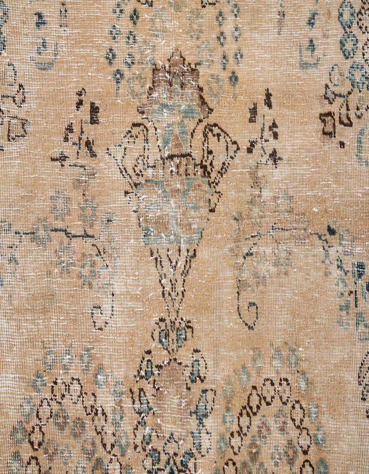 Detail image of 9' 6 x 11' 10  Hand Knotted Ultra Vintage Persian Wool Rug