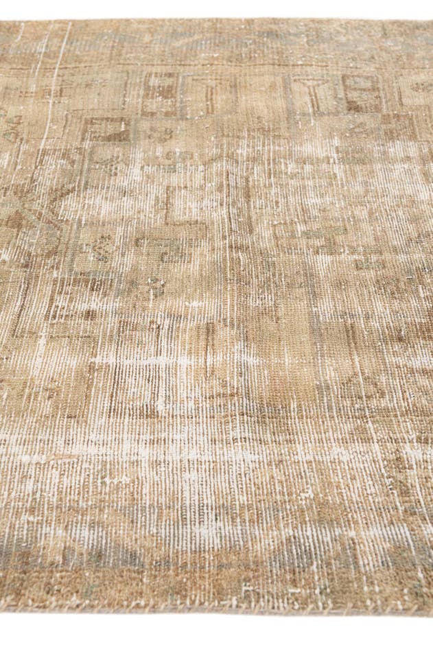 Detail image of 4' x 6' 9 Hand Knotted Ultra Vintage Persian Wool Rug