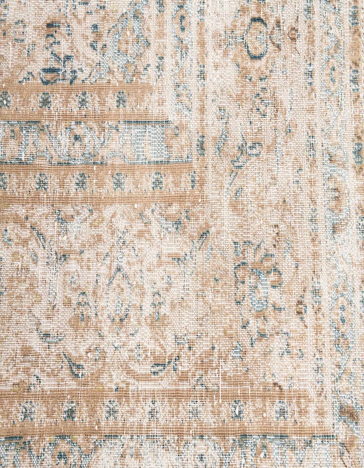 Detail image of 9' 7 x 12' 10  Hand Knotted Ultra Vintage Persian Wool Rug