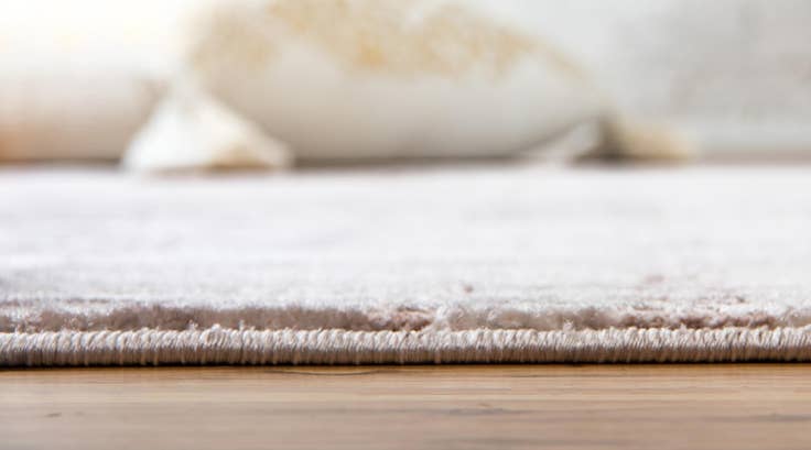 Detail image of Jill Zarin 4' x 6' Uptown Lexington Avenue Rug