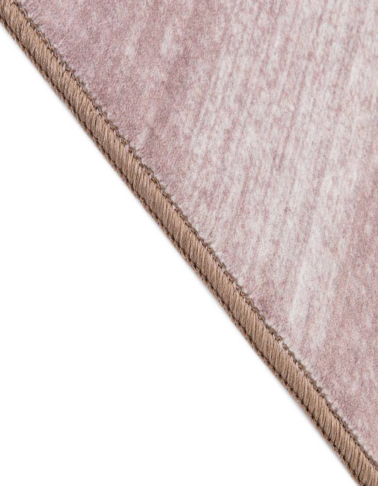 Detail image of 4' 3 x 6' 3 Uptown Washable Rug