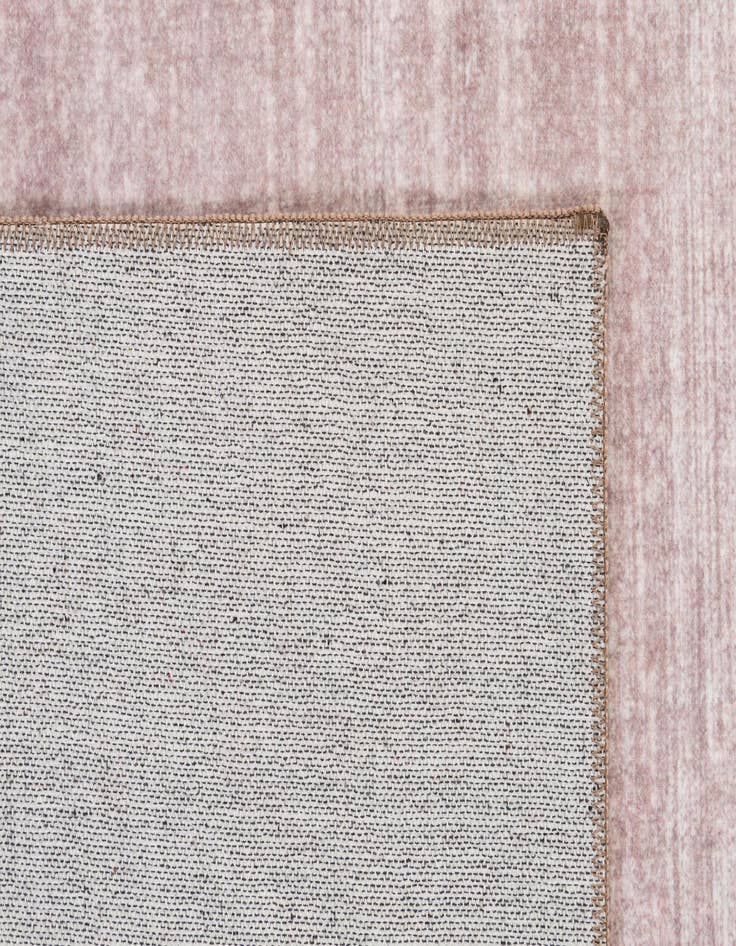 Detail image of 4' 3 x 6' 3 Uptown Washable Rug