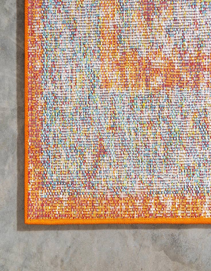 Detail image of 8' x 10' Veneto Rug