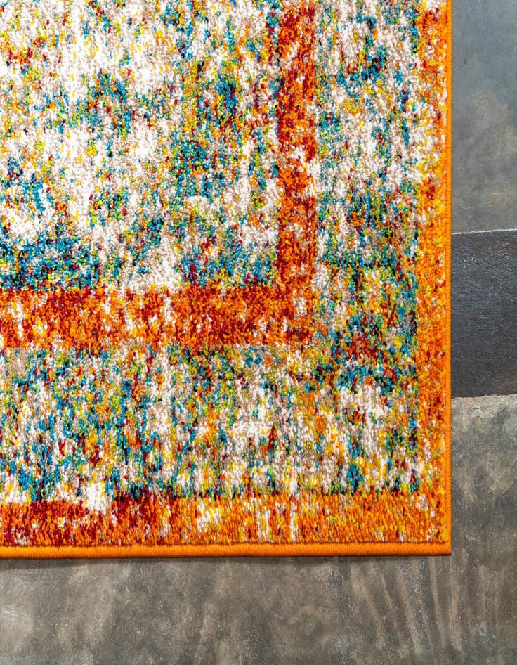 Detail image of 4' x 6' Venice Rug