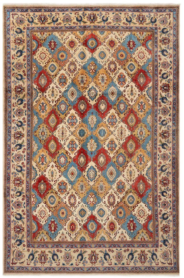 Detail image of 6' 5 x 9' 8 Hand Knotted Veramin Persian Wool Rug