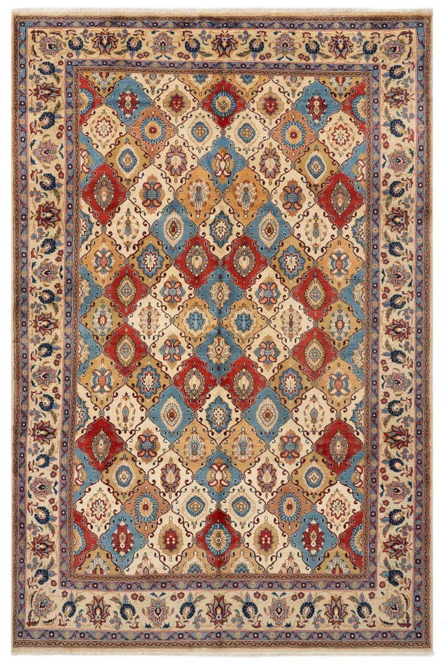 Detail image of 6' 6 x 9' 8 Hand Knotted Veramin Persian Wool Rug
