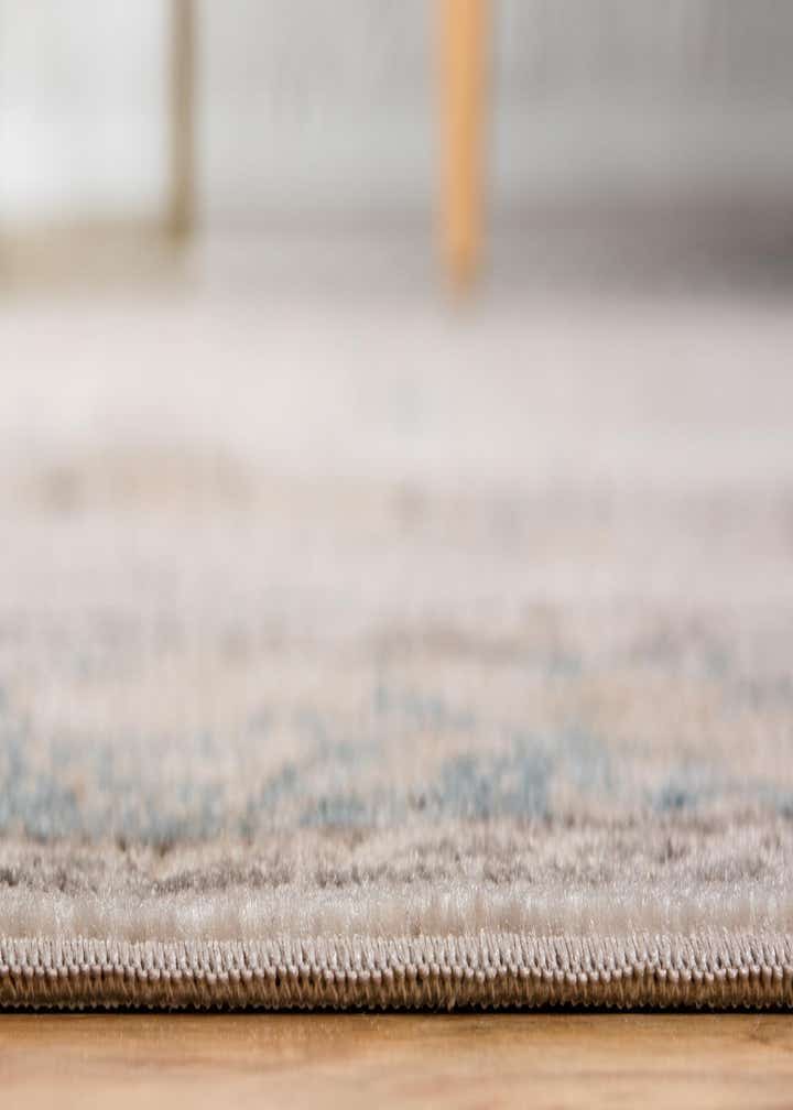 4' x 6' Victoria Rug
