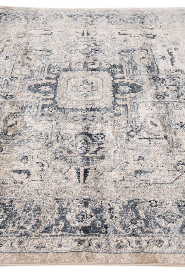 Detail image of 5' x 7' 5 Villa Rug